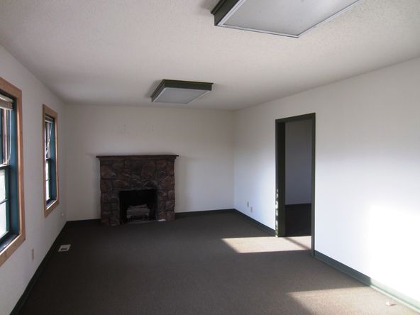 5135 S Campbell Ave, Springfield, MO 65810